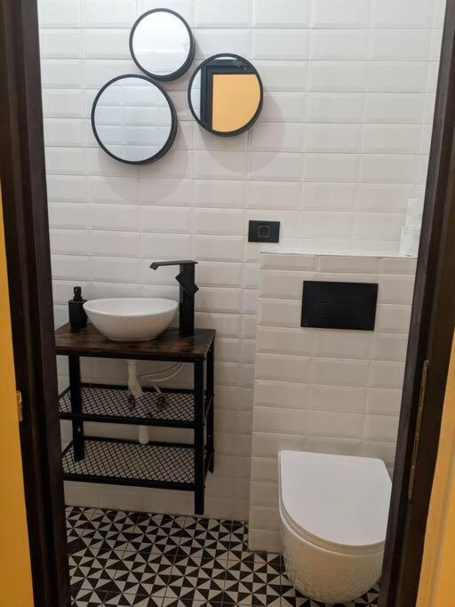 טימישוארה The Industrique Home - 3 Bedroom Apartment מראה חיצוני תמונה