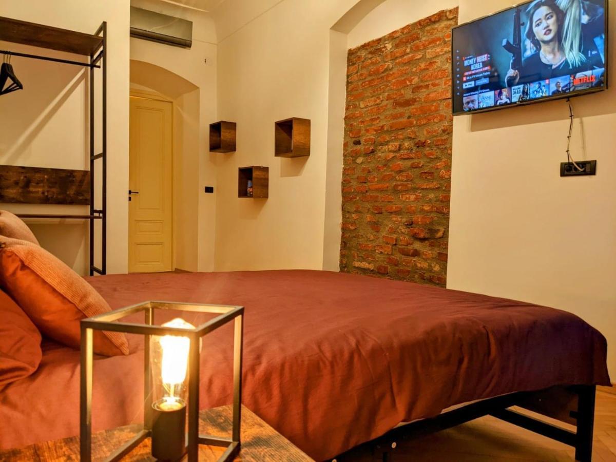 טימישוארה The Industrique Home - 3 Bedroom Apartment מראה חיצוני תמונה